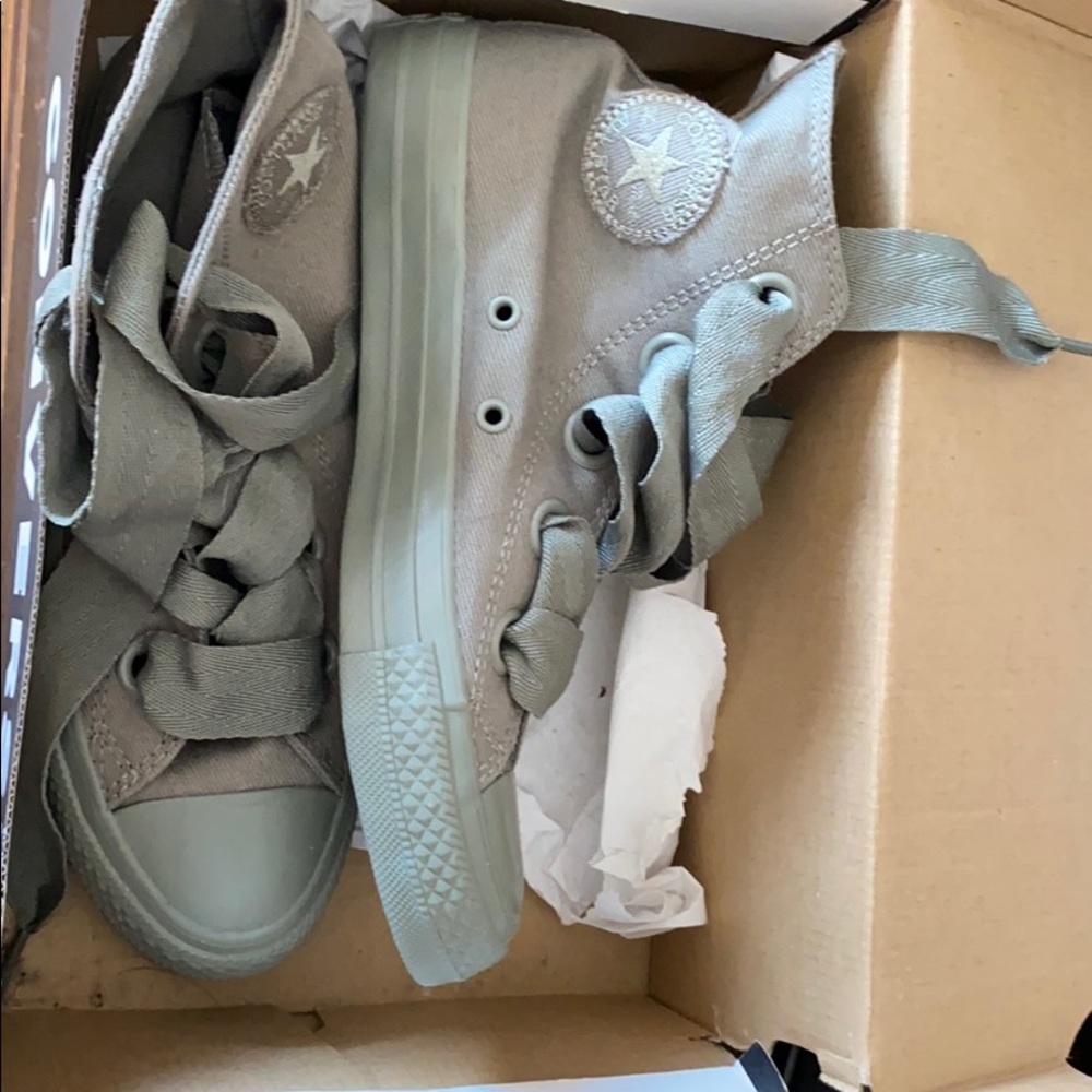 Olive green high top converse